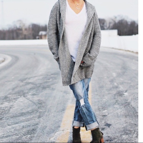 Pink Clover | Sweaters | Nouri Textured 